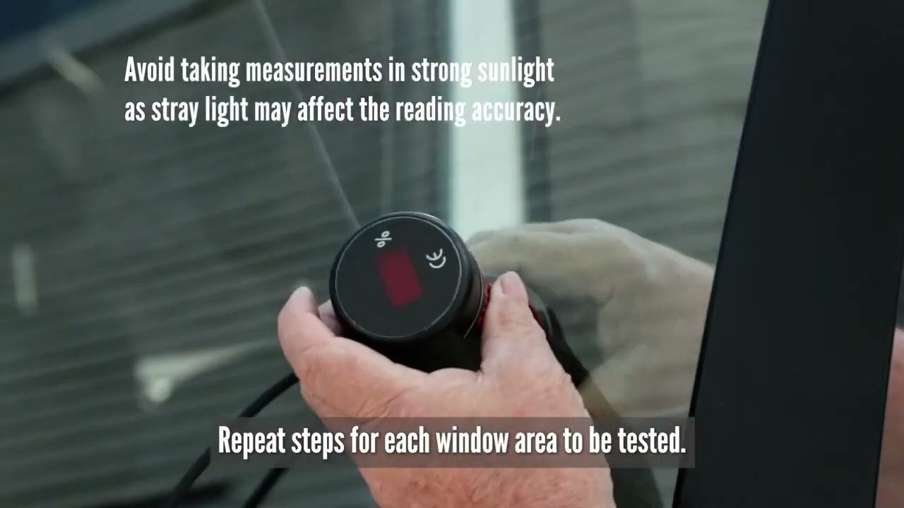 ALAT UJI KEPEKATAN KACA (TINT WINDOW METER)