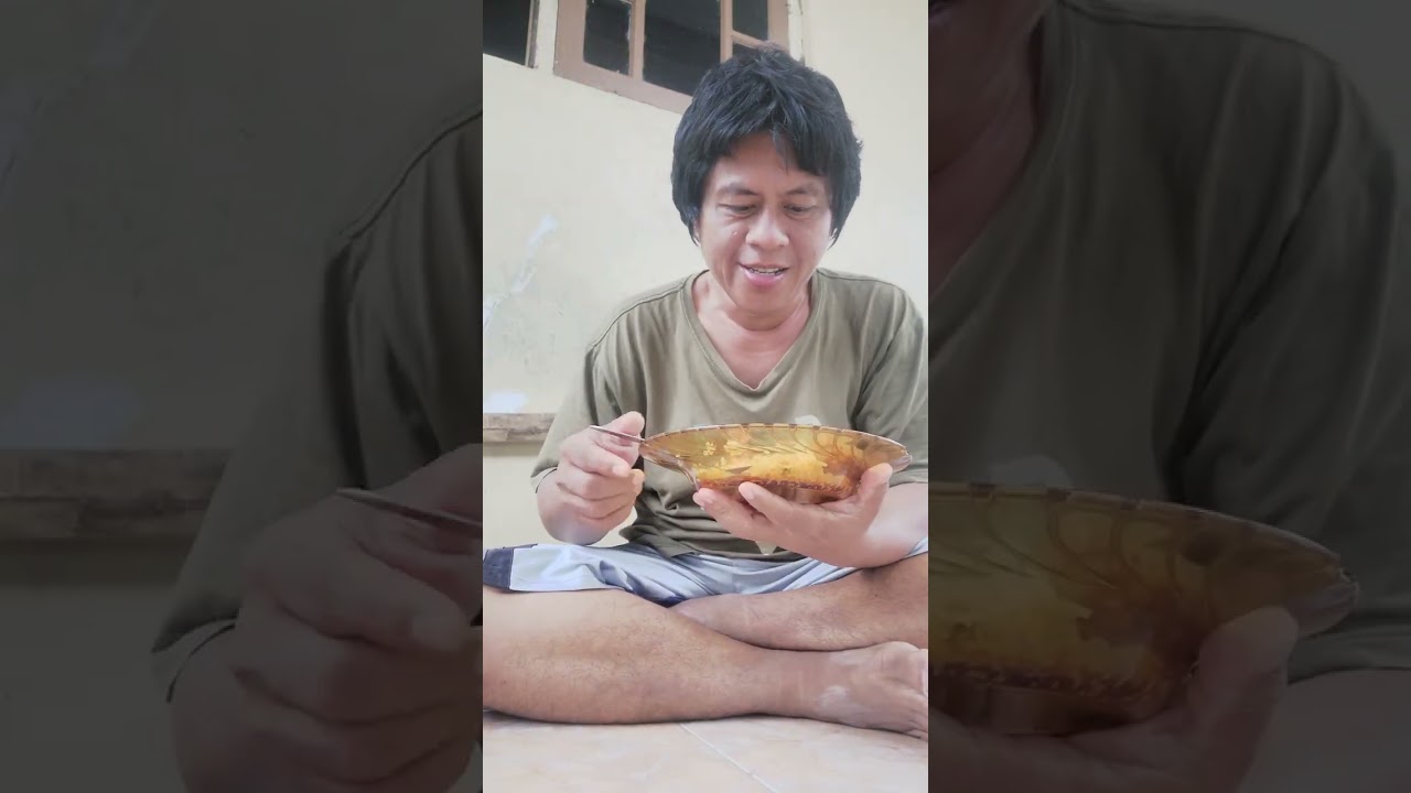 Nasi goreng telor  enak banget bikin kenyang 