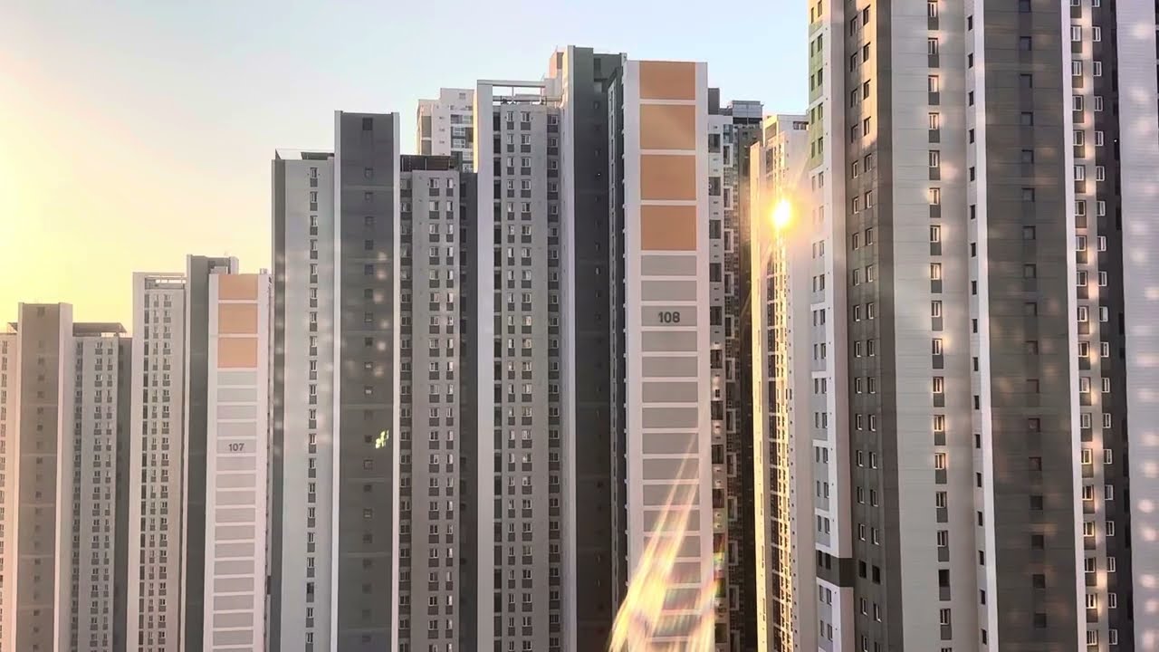 Incheon sunrise 🌅 reflection, real time & sounds, Korea, 25 October 2024