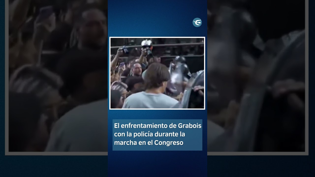El enfrentamiento de Grabois con la polic&iacute;a durante la marcha en el Congreso #shorts