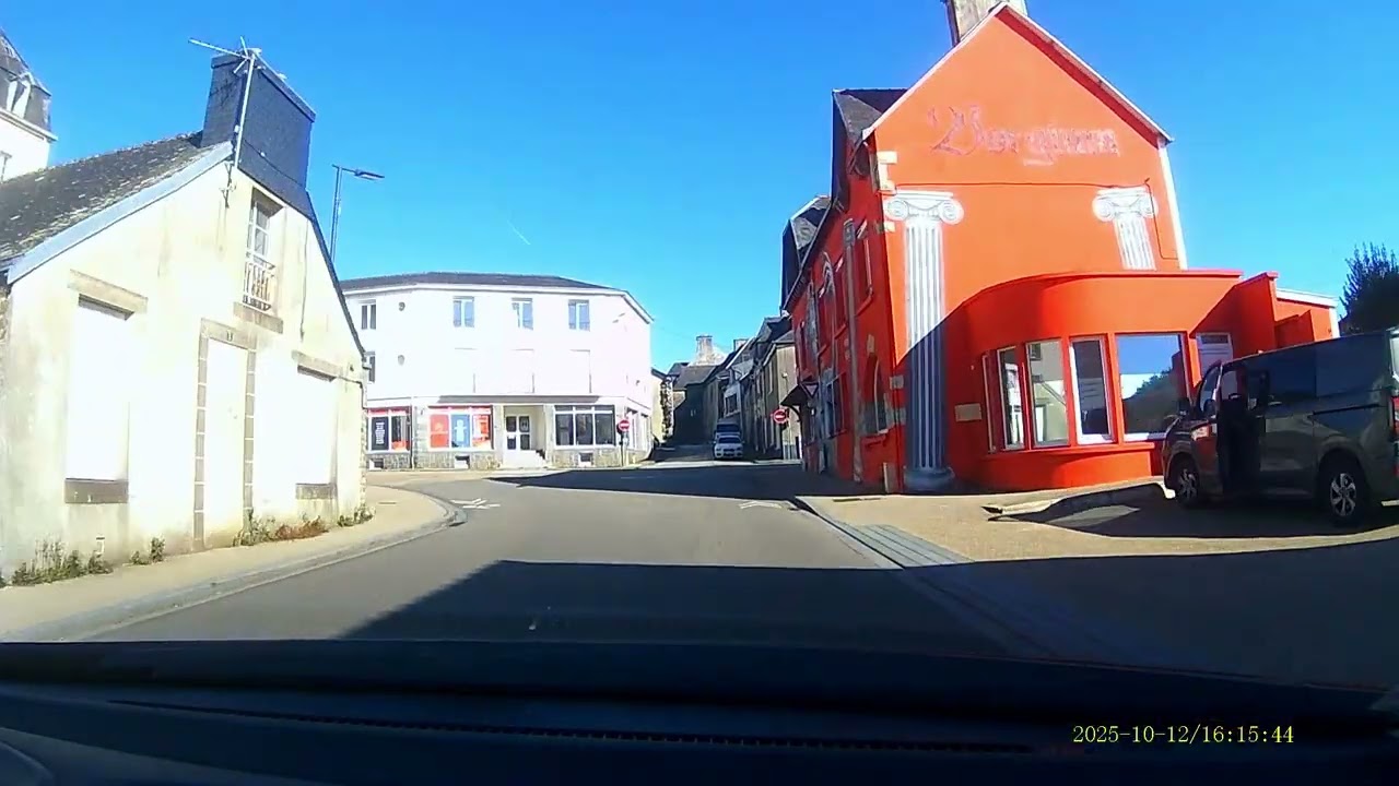 Carhaix (Traversée de village)