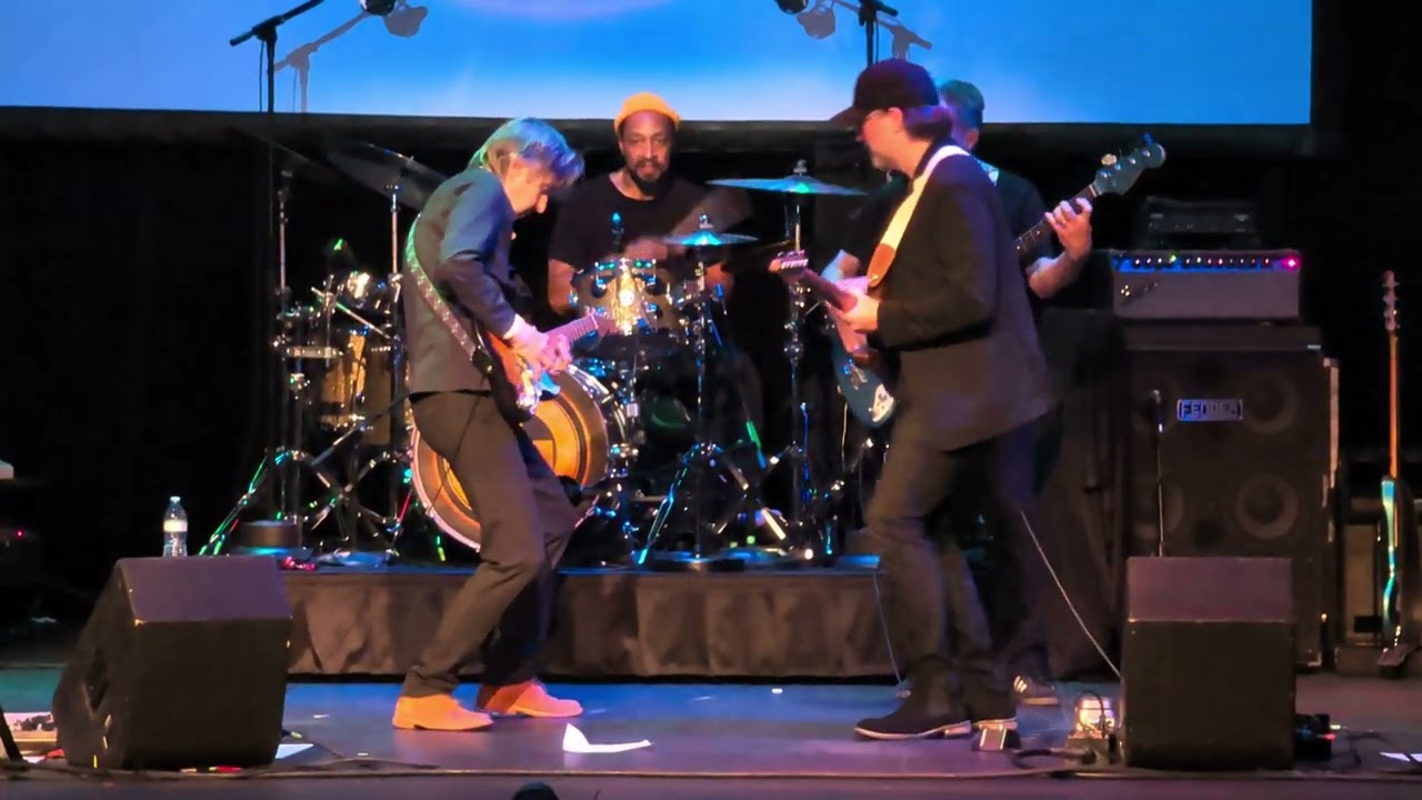 Andy Wood joins Eric Johnson at the Bijou! 