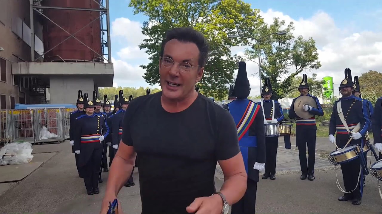 Gerard Joling vindt iets van Pasveer!