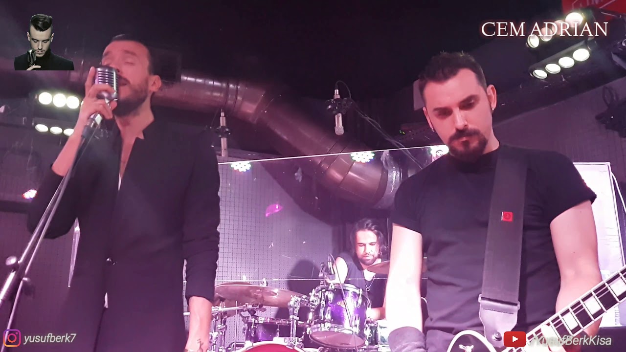 Cem Adrian - Sana Sarılınca | Live @IF Performance Hall Ankara 11.08.18