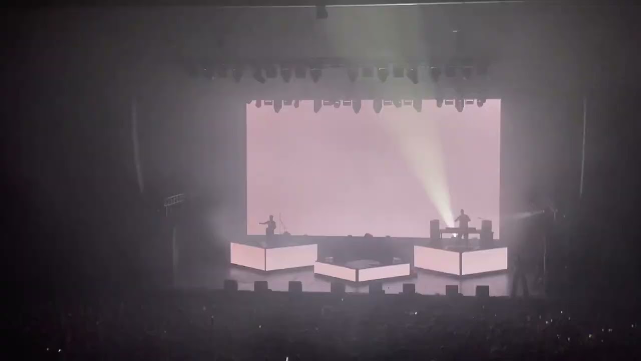 Huge Moshpits AFAS Amsterdam, 1 november 2023 JOOST KLEIN