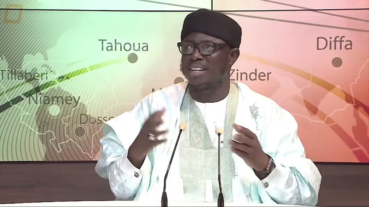 Hira da Gidan TV na Kasar Niger Akan Ziyararmu ta Bude Masallaci da Makaranta
