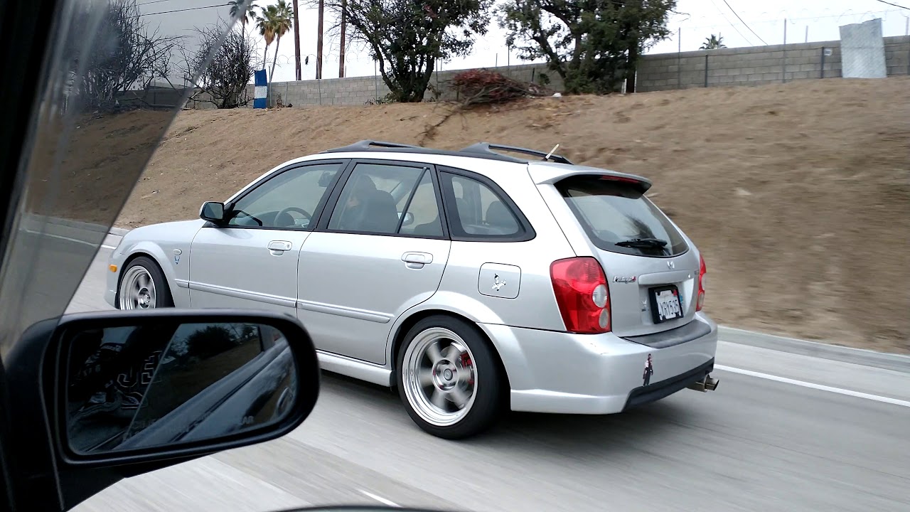 2 Clean Mazda Protege 5's