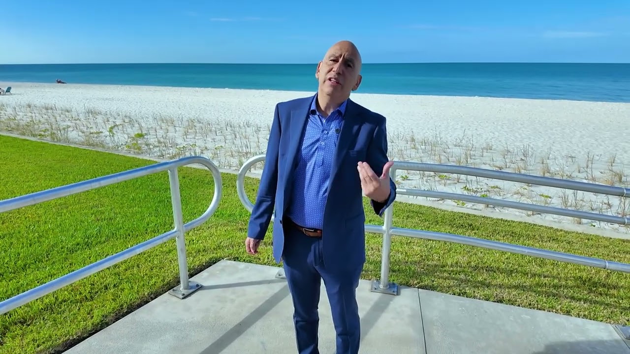 Unlocking Naples | Jonathan Greenspahn - Park Shore