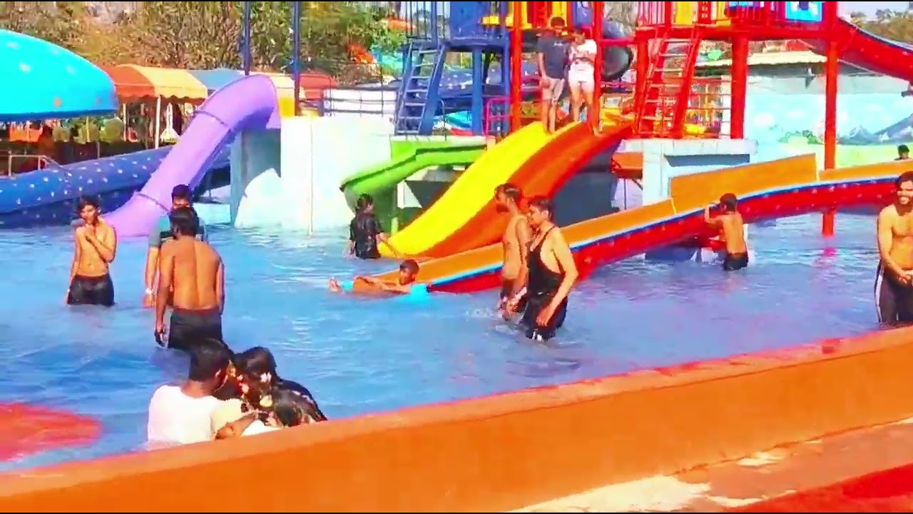 Full enjoy water park 😍😍