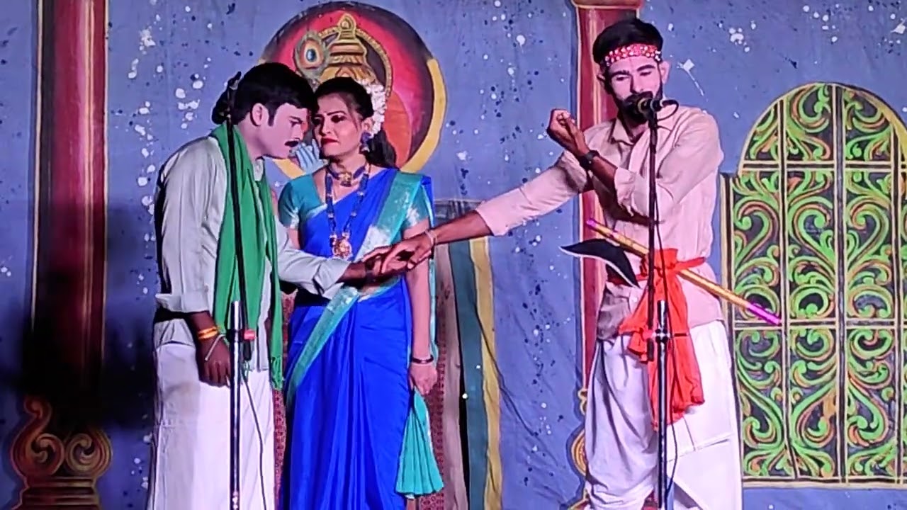    ಕೆಚ್ಚೆದೆಯ ವೀರರಿಗೆ ಕೊಚ್ಚಿ ಹೋದ ಧನಿಕರು ನಾಟಕದಲ್ಲಿ ಭವಾನಿ ಬೆಂಗಳೂರು  ನನ್ನ ಸ್ನೇಹಿತ ಮತ್ತು ನನ್ನ ತಮ್ಮಂದಿರು 