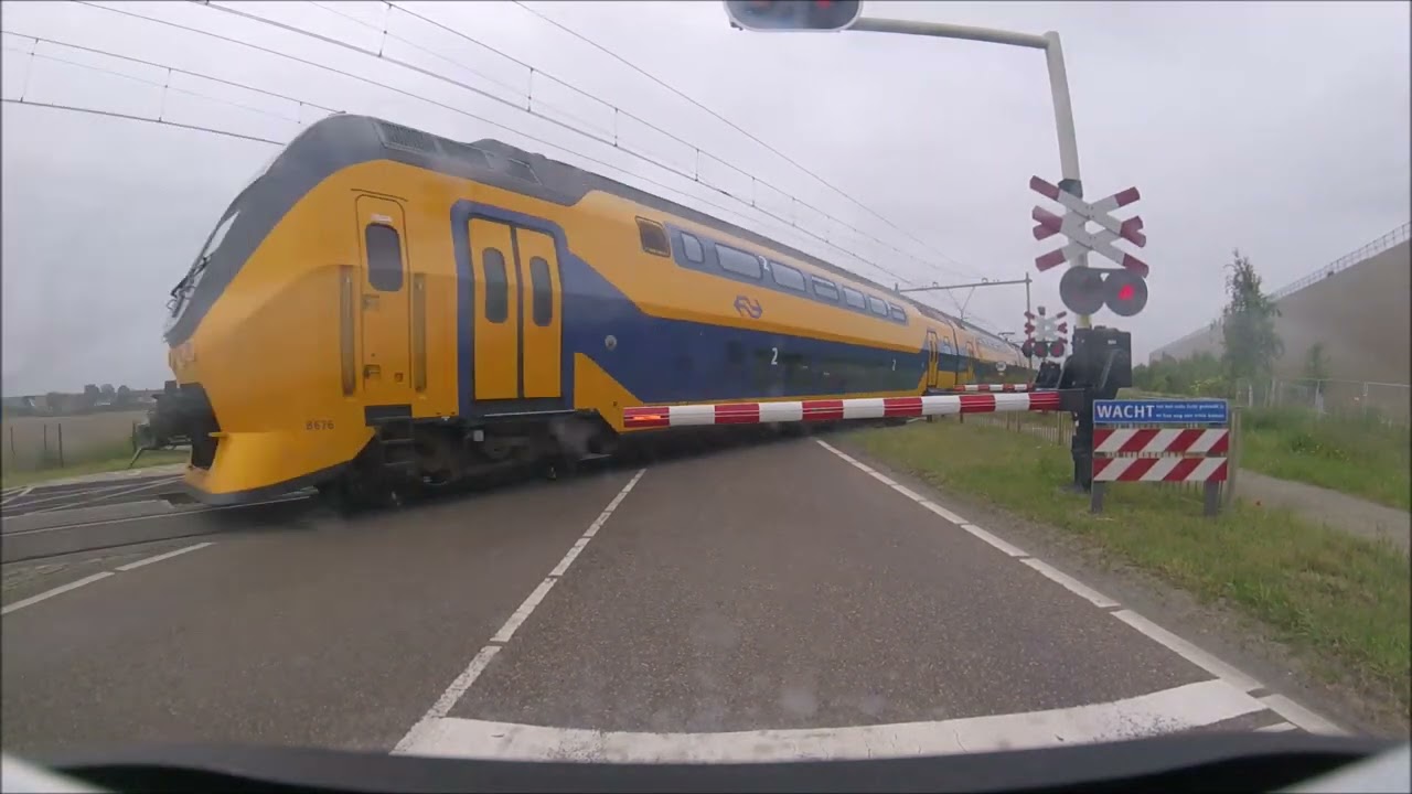 Railway crossing - Sint Joost - Rijksweg Noord (N276) - #402