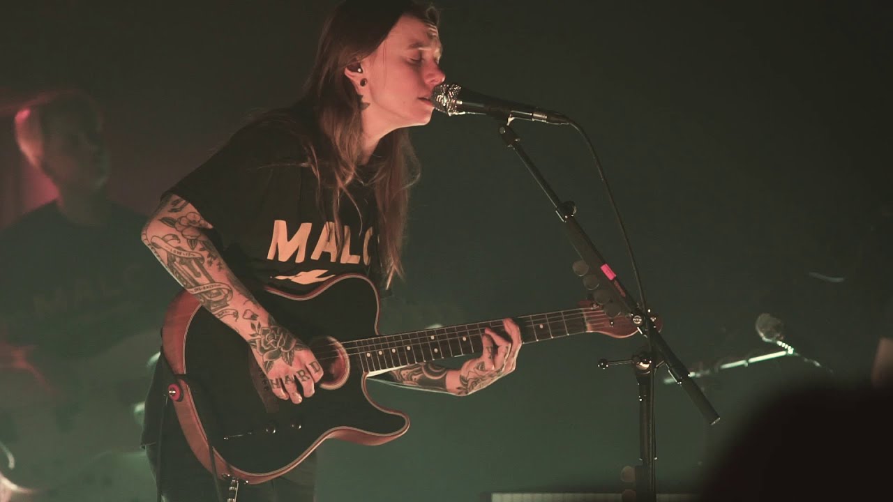 Julien Baker - Relative Fiction (Live in London)