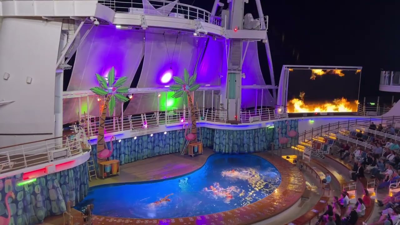 Royal Caribbean | Harmony of the Seas | Aqua Theater Show | Big Daddy's Hideaway Resort | 2022