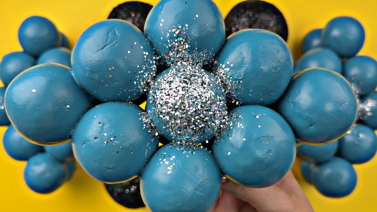 Cracking light plasticine | ASMR video
