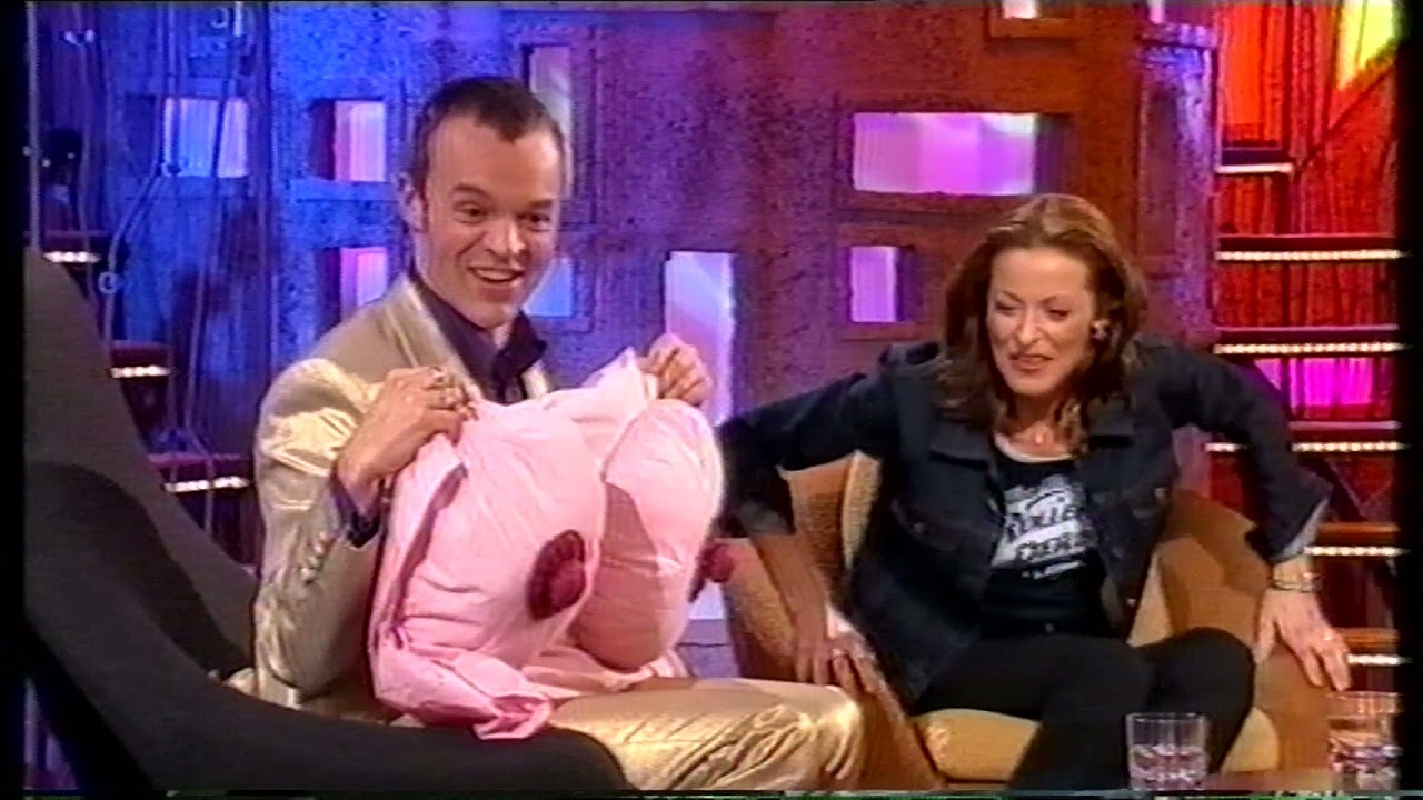So Graham Norton - Amanda Donohoe and Sarah Brightman