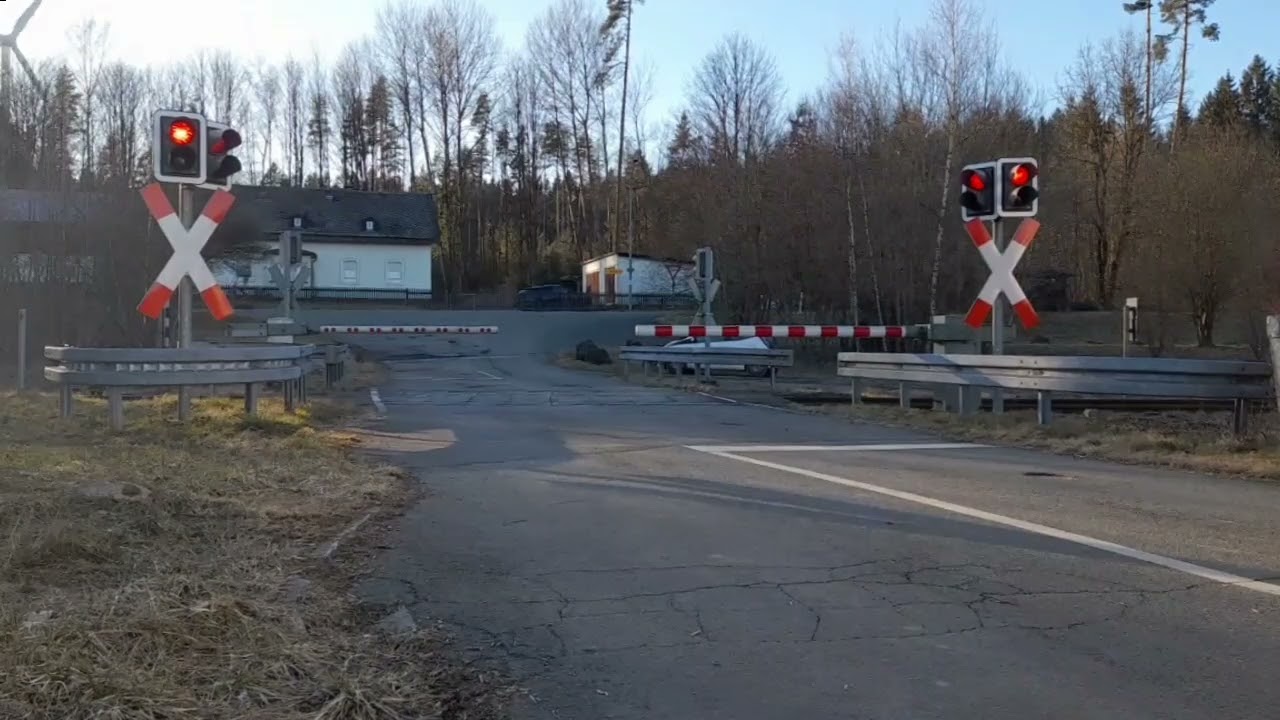 Bahnübergang Gefrees - Falls 