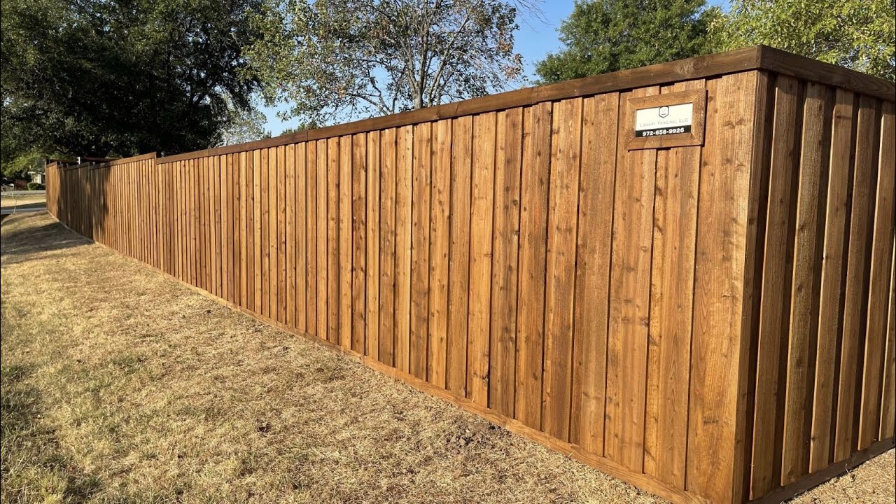 6’ Pre-Stained Stepped Board on Board