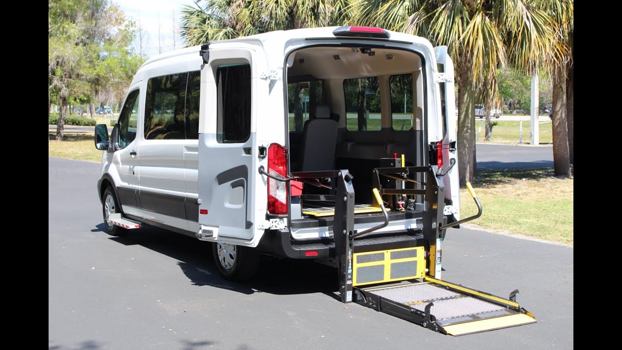 Wheelchair van handicap ramp van Driverge Vehicle Innovations 2019 Ford T350 ramp van
