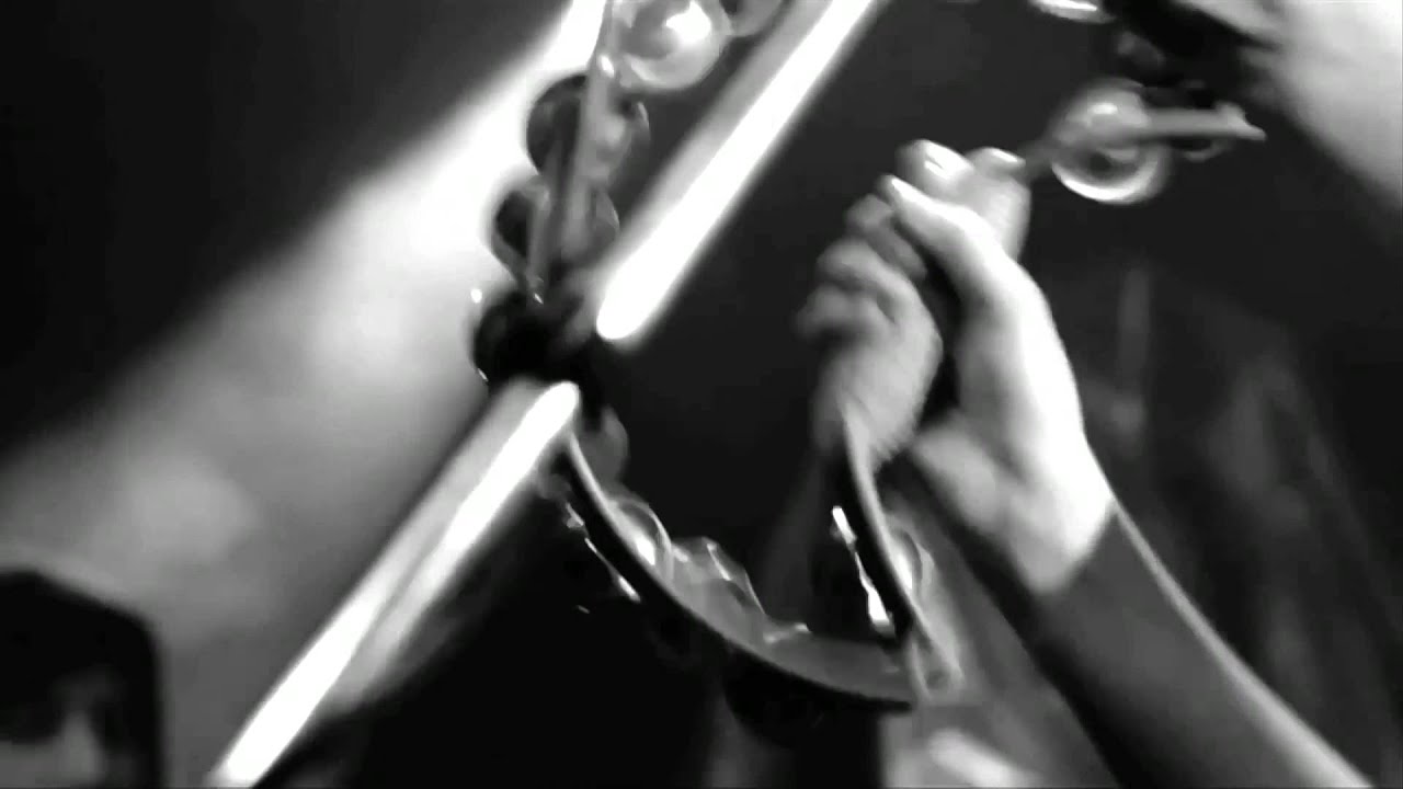 Les Mentettes - Between Ones and Zeros