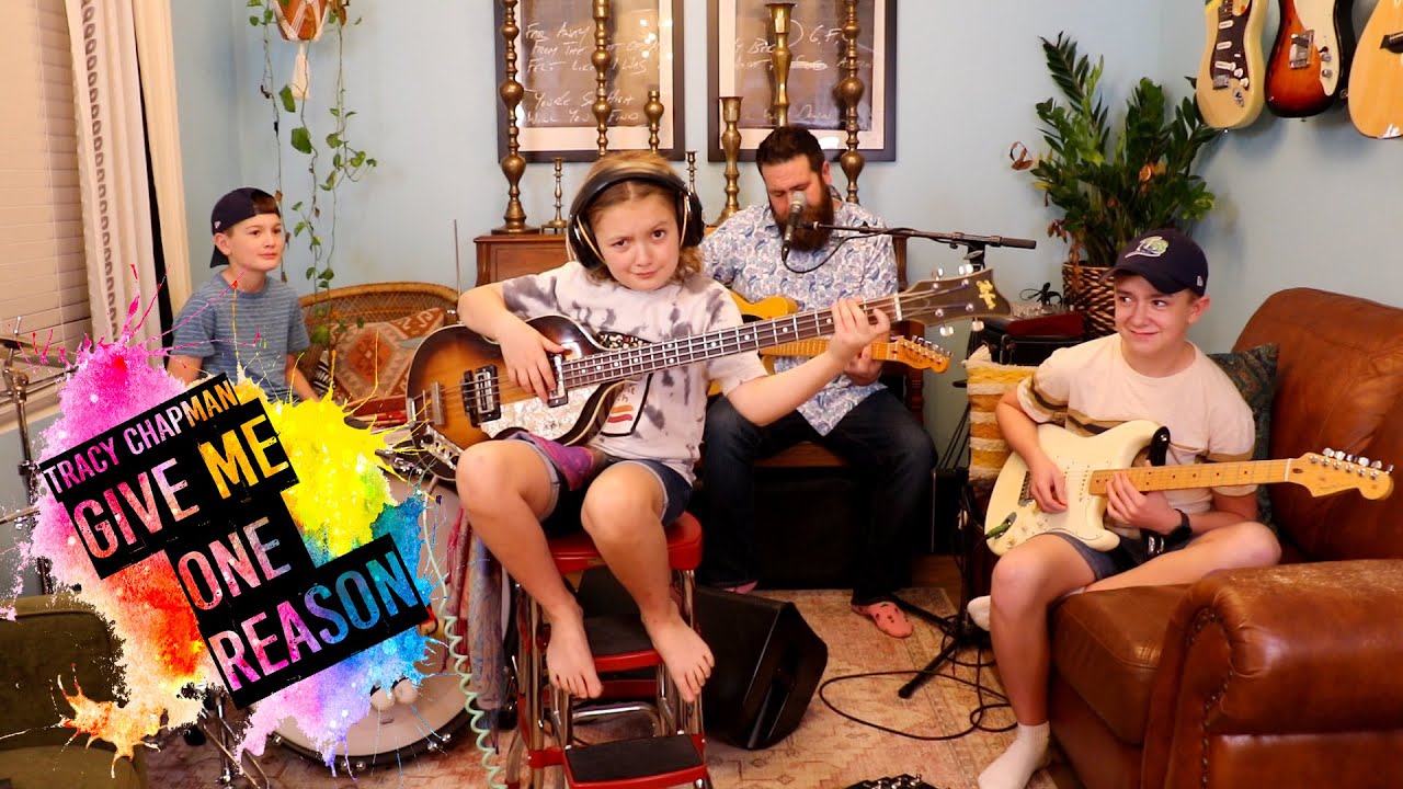 Colt Clark and the Quarantine Kids play 