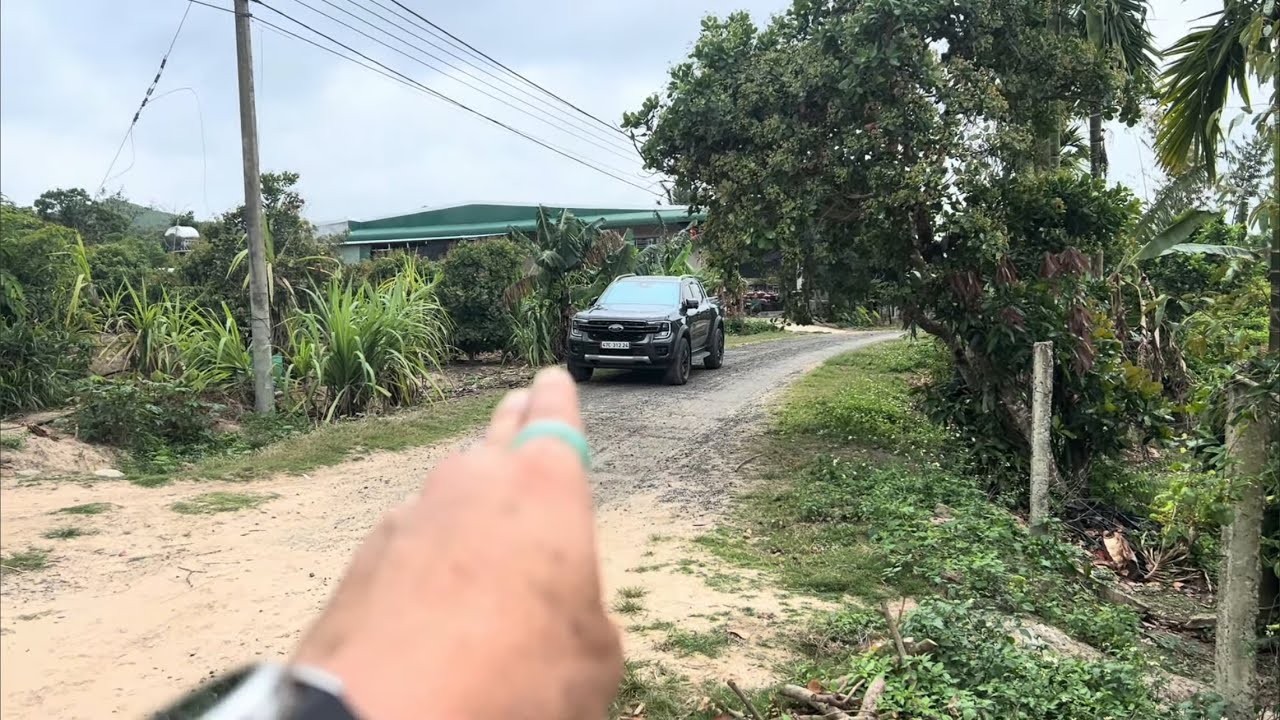 696) bán 1,1 héc đất xã EAO t Lăk lh 0978831373
