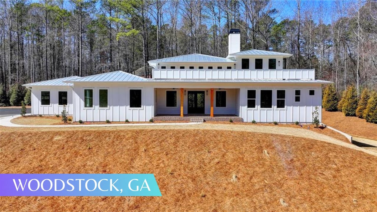 Private Modern Home w/2 Kitchens & Clubhouse on Almost 3 Acres North of Atlanta | 4 BEDS | 3.5 BATHS