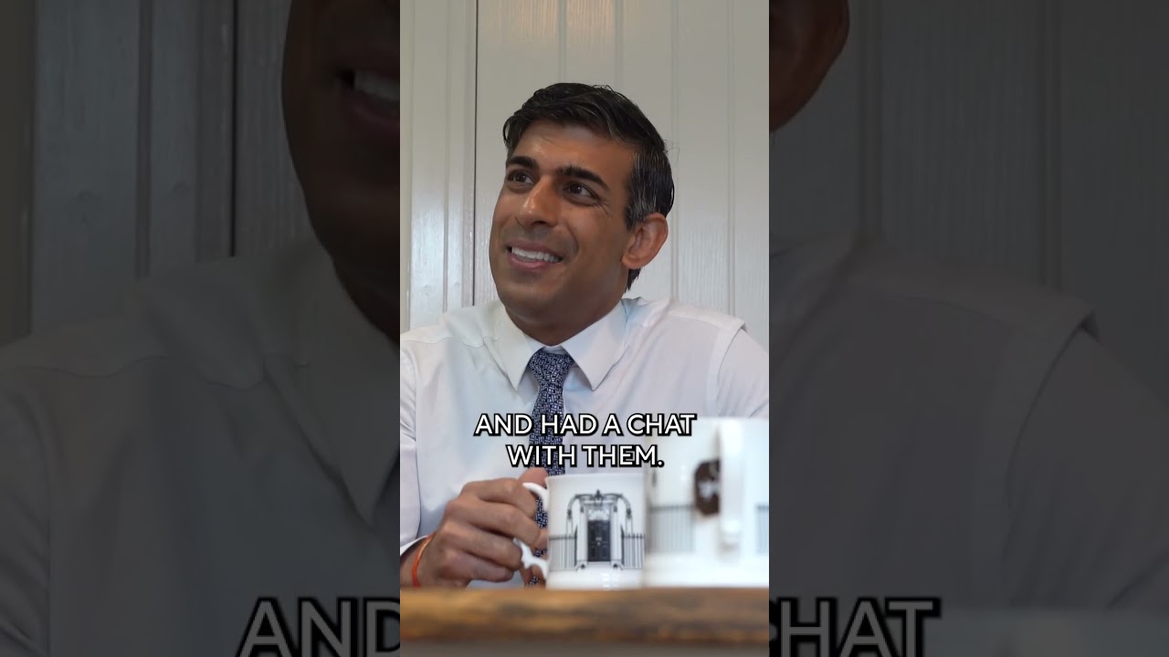 Prime Minister Rishi Sunak surprises homeowner with a Downing Street gift.