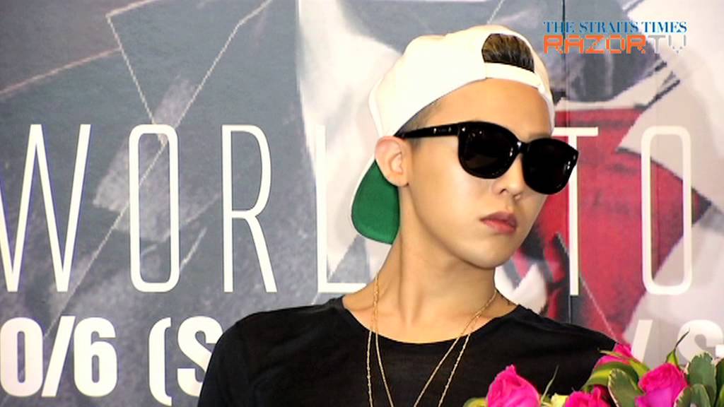 Wires, girl and singing in the rain (G-Dragon press con Pt 1)