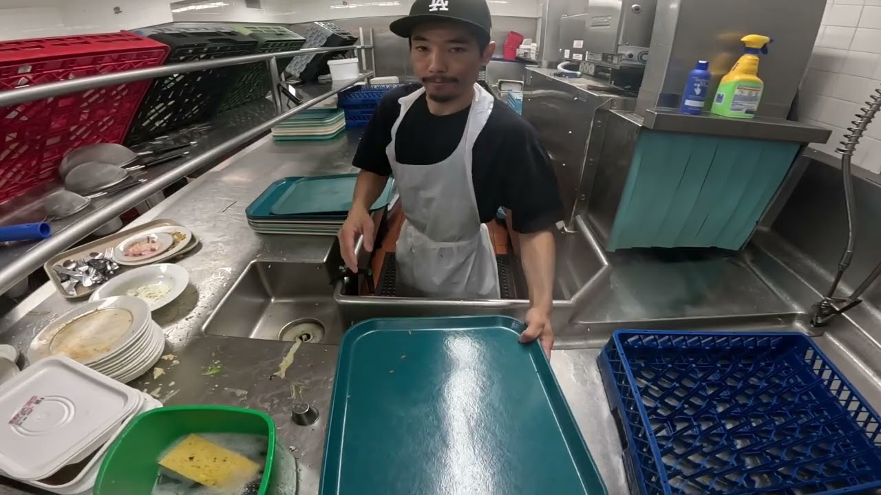 Surviving the Busiest Kitchen Job Nobody Wants