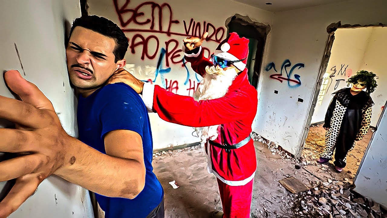 Esse Papai Noel Me Obrigou a Virar um Palha&ccedil;o