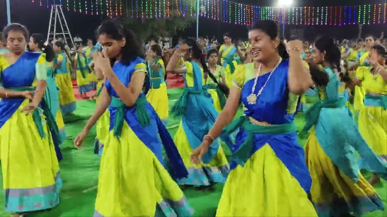 ஏழரசி ஓவியமே ஸ்ரீசங்கிலிகருப்பணசாமி கலைக்குழு அங்கித்தொழுவு