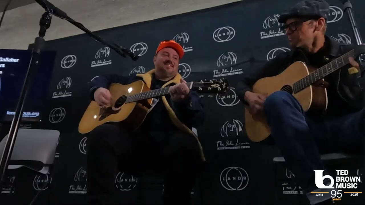 @TreyAHensley and the CEO of @taylorguitars Alex Powers light it up at @TheNAMMShow