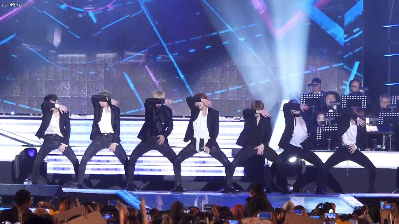 161018 방탄소년단 (BTS) 피 땀 눈물 (Blood Sweat & Tears) [전체] 직캠 Fancam (시흥열린음악회) by Mera