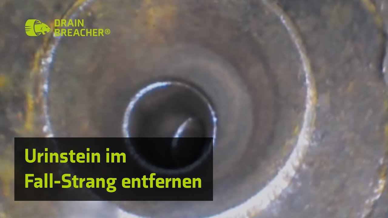 Extreme Urinstein Ablagerungen im Fall-Strang entfernen