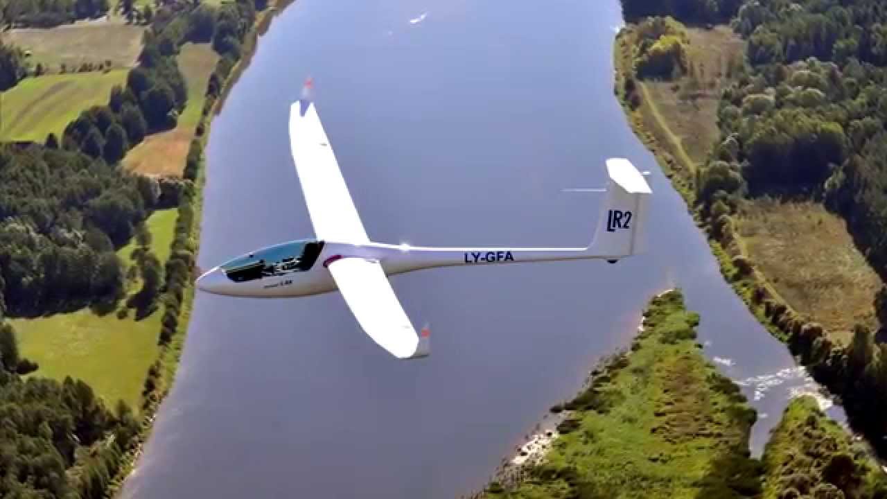 Mini LAK 13.5m glider