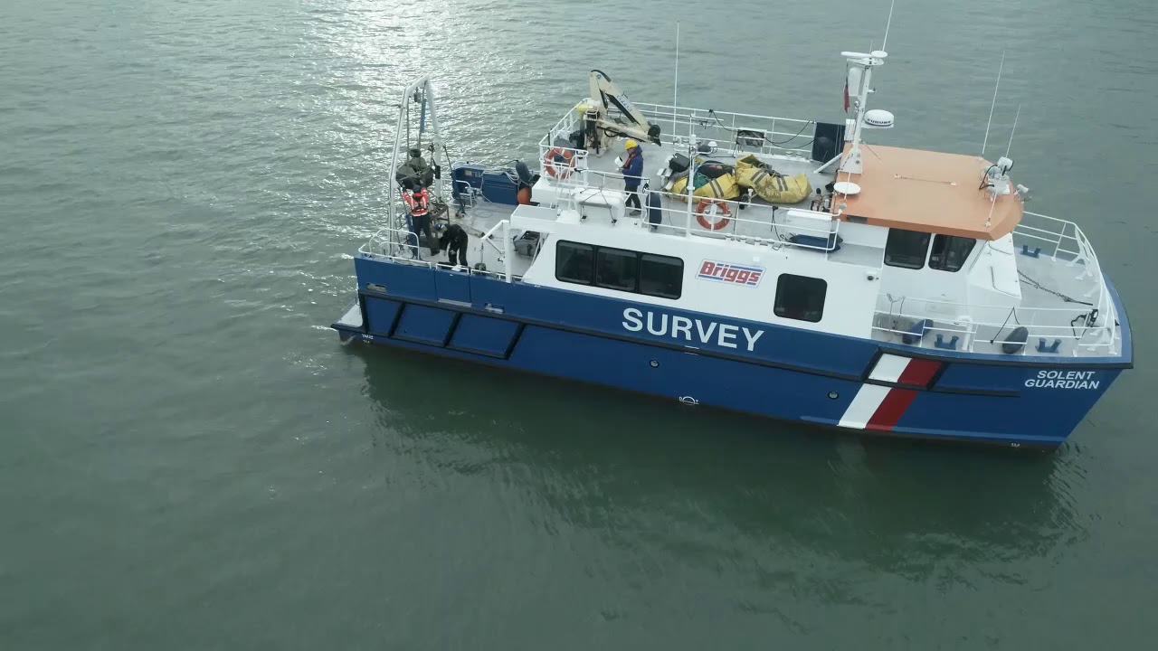 Briggs Marine :  Solent Guardian - Marine Survey Vessel