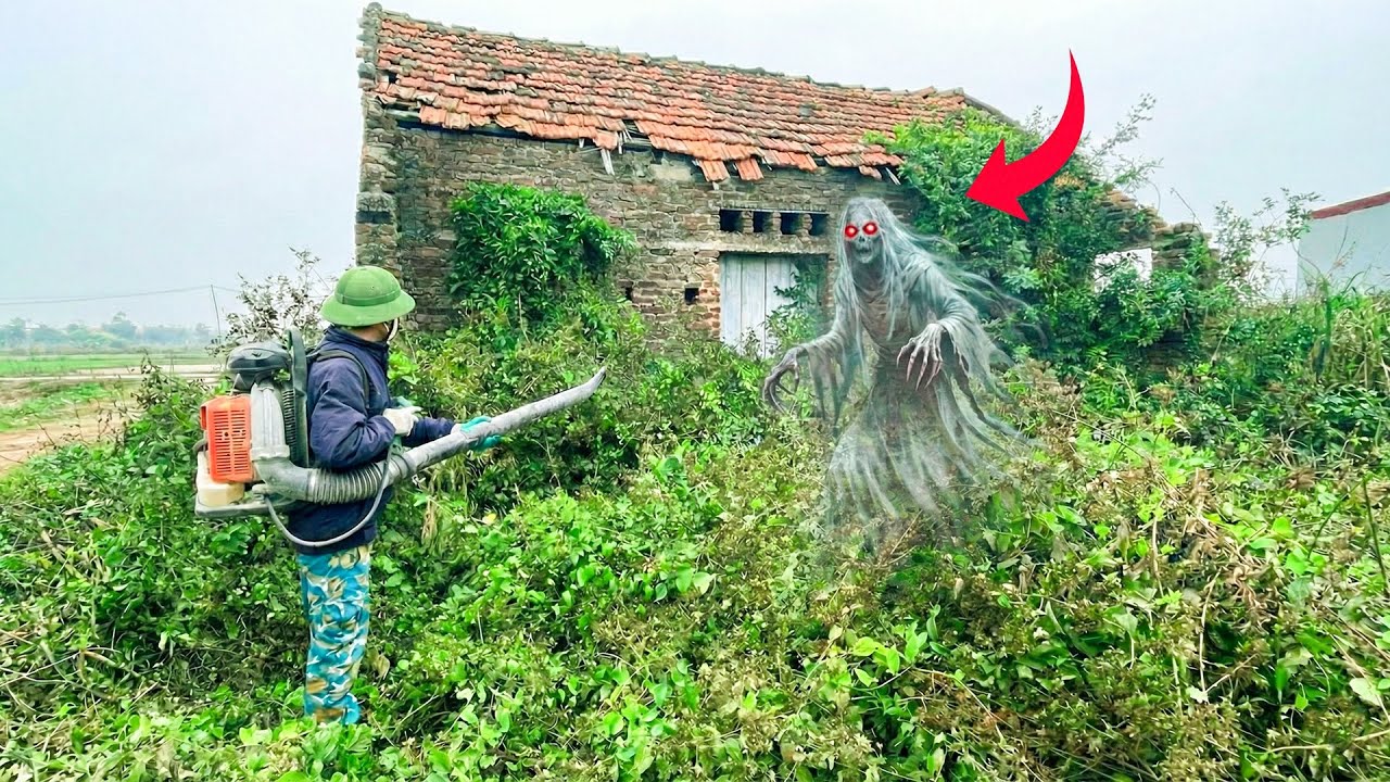 Clean Up Abandoned House: We Found The Guardian Of The Ruins (Scary)
