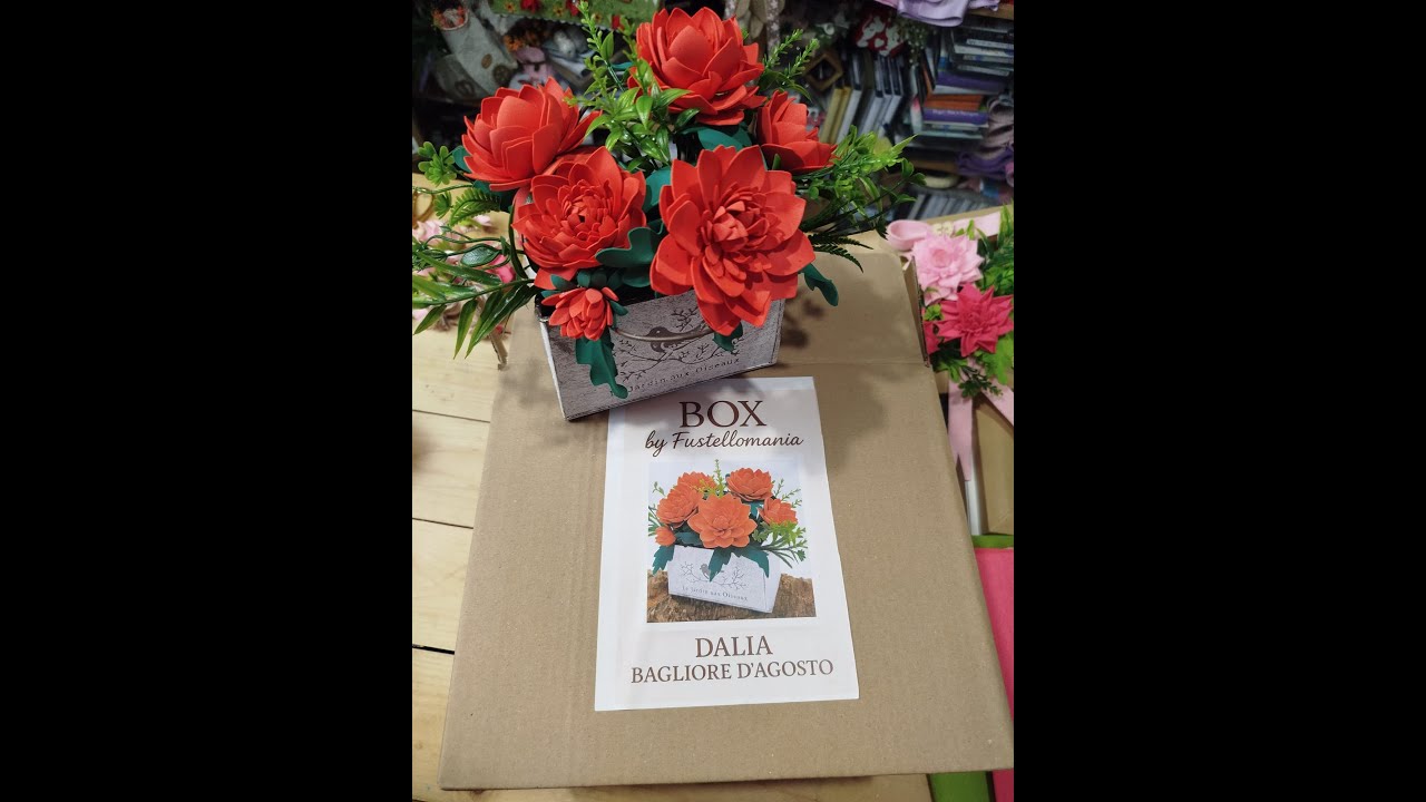 ✨ Dalie Bagliore d&rsquo;Agosto &ndash; Box di Agosto by Fustellomania ✨