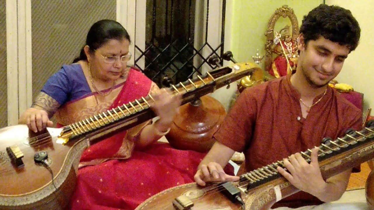 KASI Visalakshi, Vijayambike, Vijayanaagari Raga, with disciple Vinay Varanasi