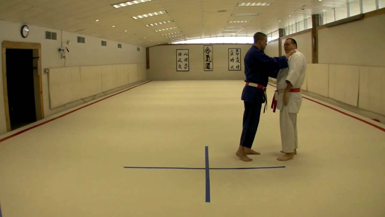 Judo Kuzushi using Aikido's Walking Kata, part 1