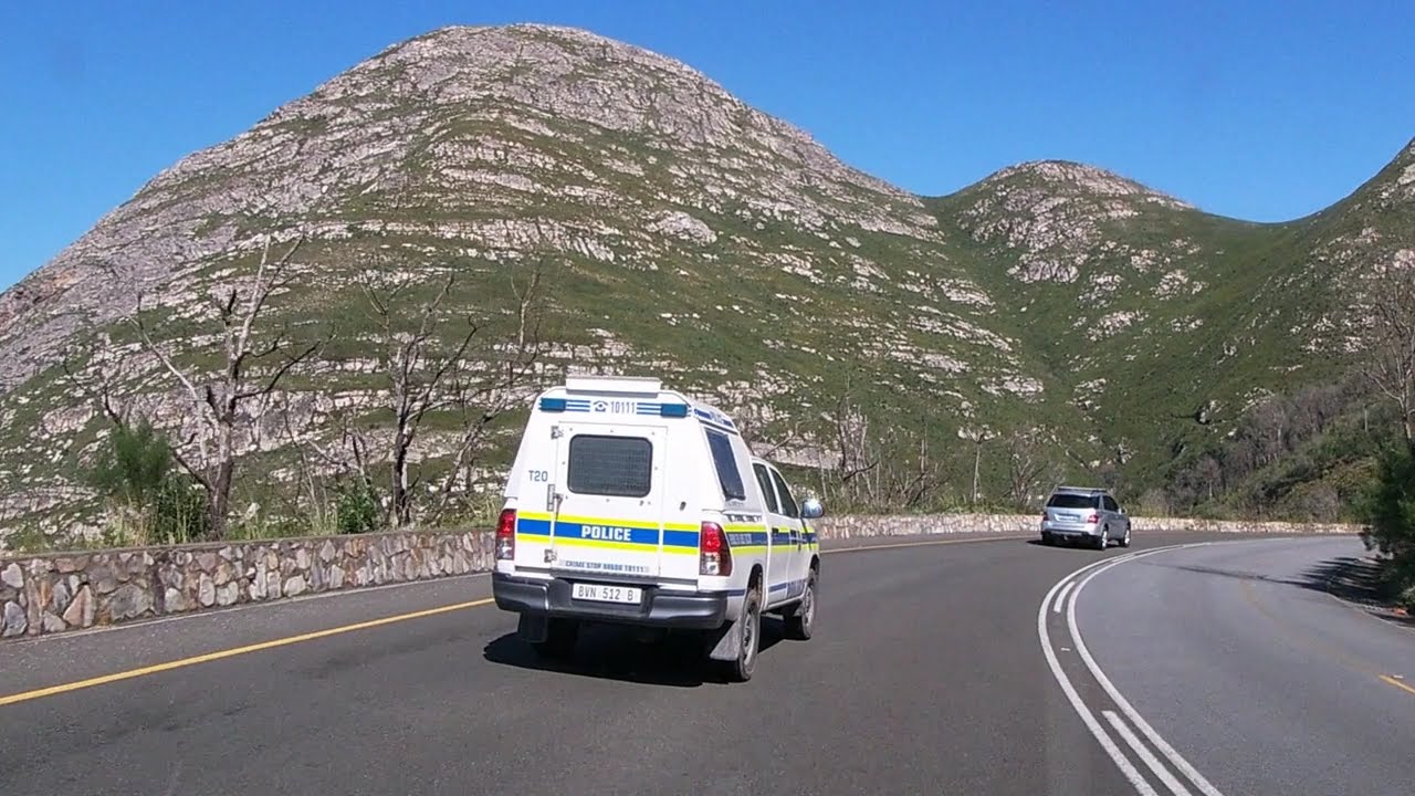 JUNCTION OF N12 & R62 ROADS DRIVING TO GEORGE - WESTERN CAPE.