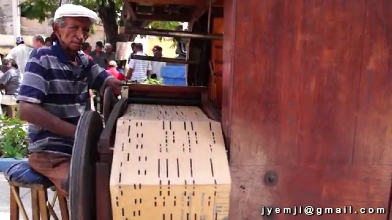 Orgue de Barbarie, Cuba 2014 Santiago de Cuba
