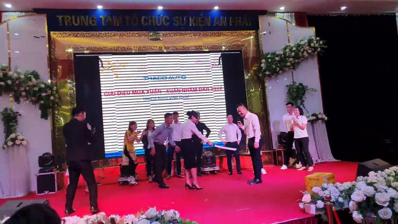 Game show hay tất ni&ecirc;n cuối năm