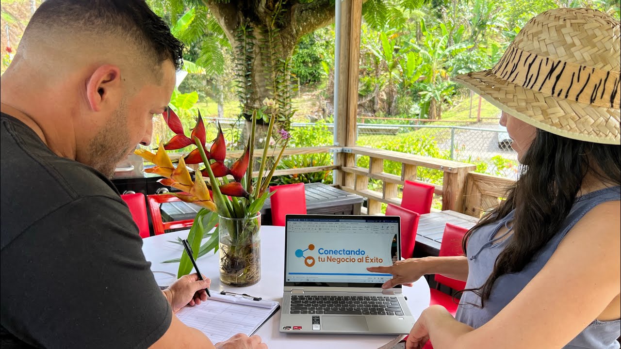 TRANSFORMANDO VIDAS EN FINCA YARARI - JAYUYA, PUERTO RICO