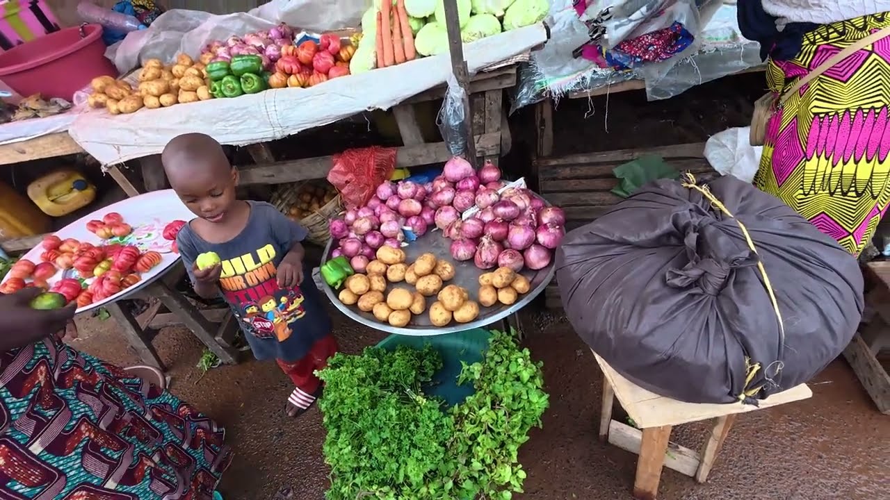 Marché de Forécariah: tu ne t'y attends pas!