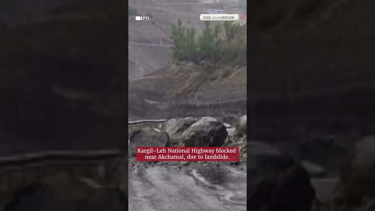 The Kargil&ndash;Leh National Highway was closed to traffic following a landslide near Akchamal.