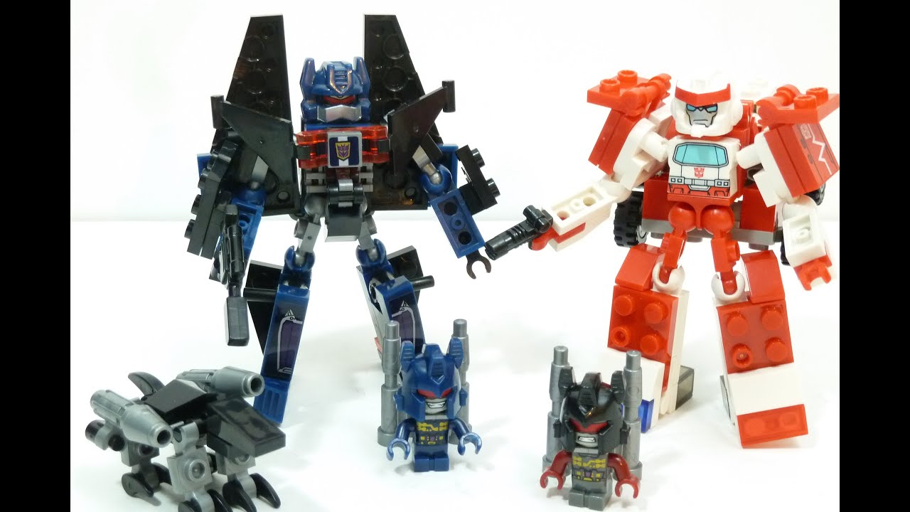 KRE-O Transformers Battle Changers Autobot Ratchet vs Soundwave