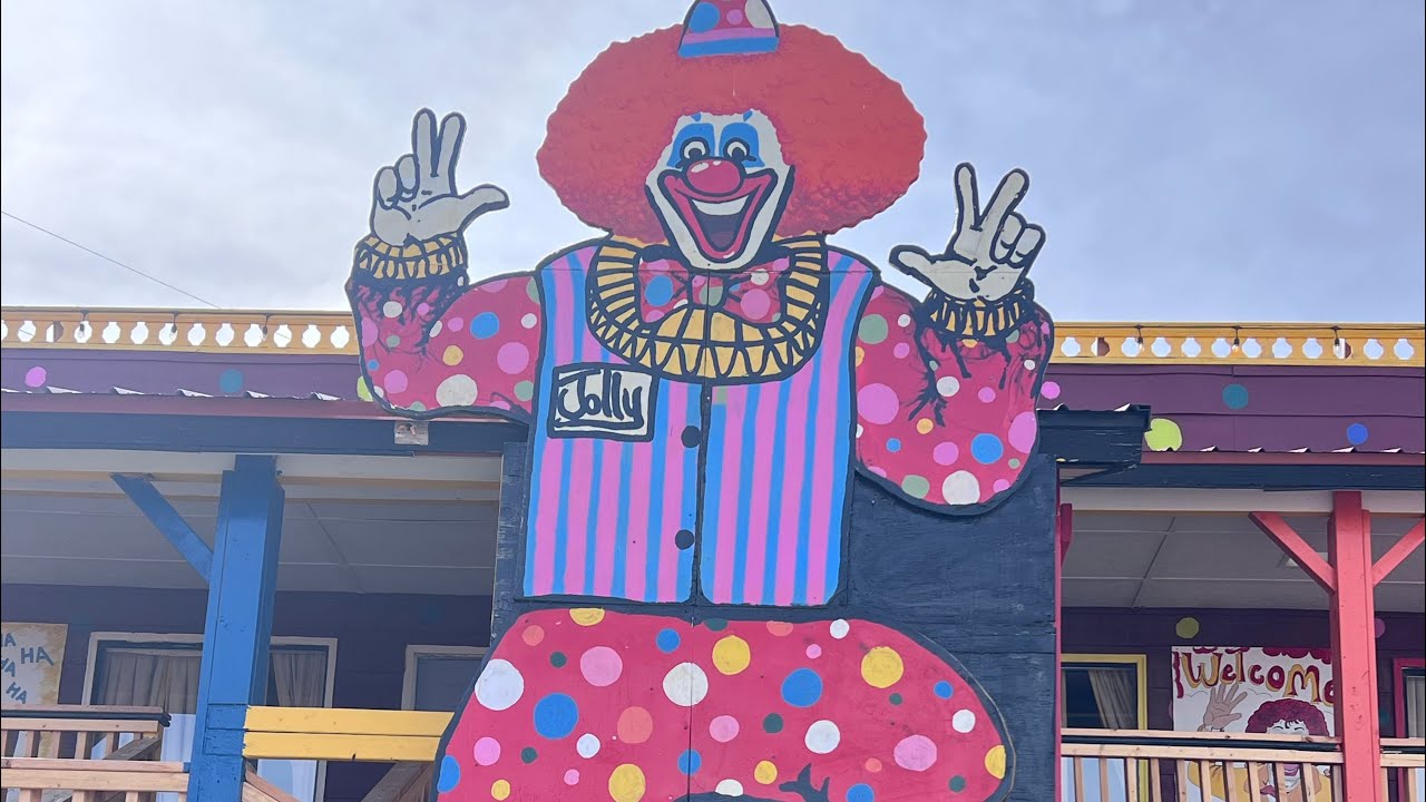 World Famous Clown Motel and Tonopah Cemetery
