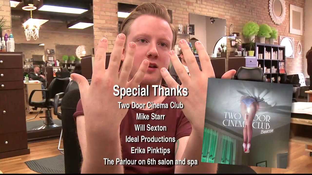 Two Door Cinema Club Rock Some Manis