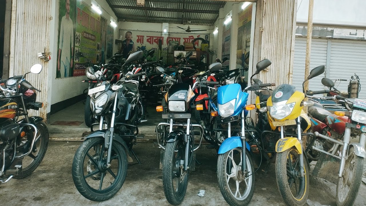 নতুন কালেকশন সব ধরনের বাইক আছে। মা বাবার দোয়া মটর্স পুরাতন বাইকের সরুমে।Bike Gallery New Video 2025